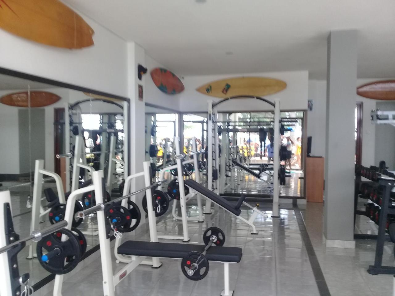 Tropica Gili Total Body Fit - Free Access Gym And Coworking Space Джили Трауанган Екстериор снимка
